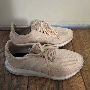 Adidas women’s running shoes